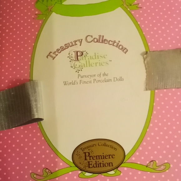 Vintage porcelain dolls - Picture 5 of 5